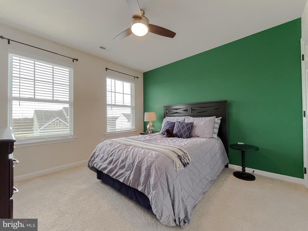 23255 LINDSAY DRIVE