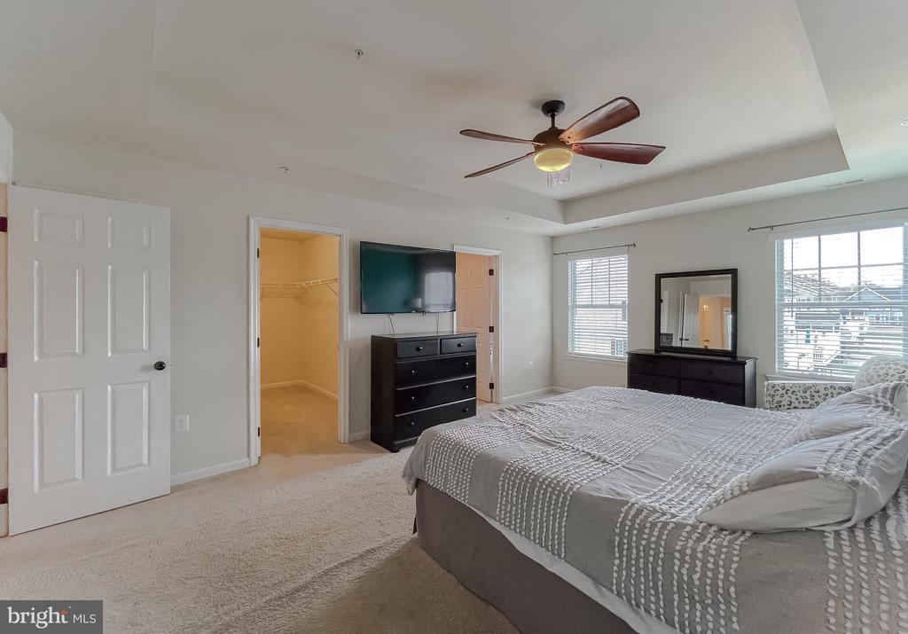 23255 LINDSAY DRIVE
