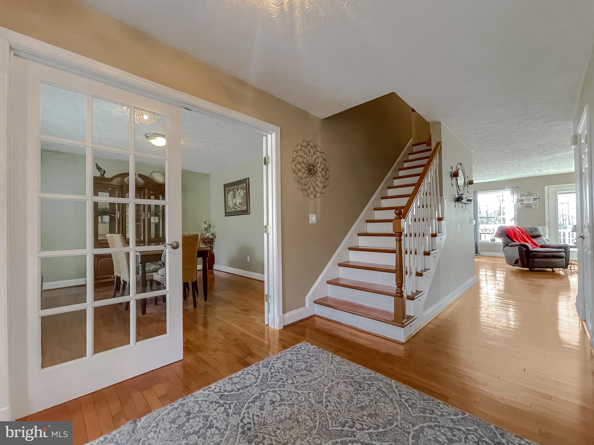 22395 HOOD LANE