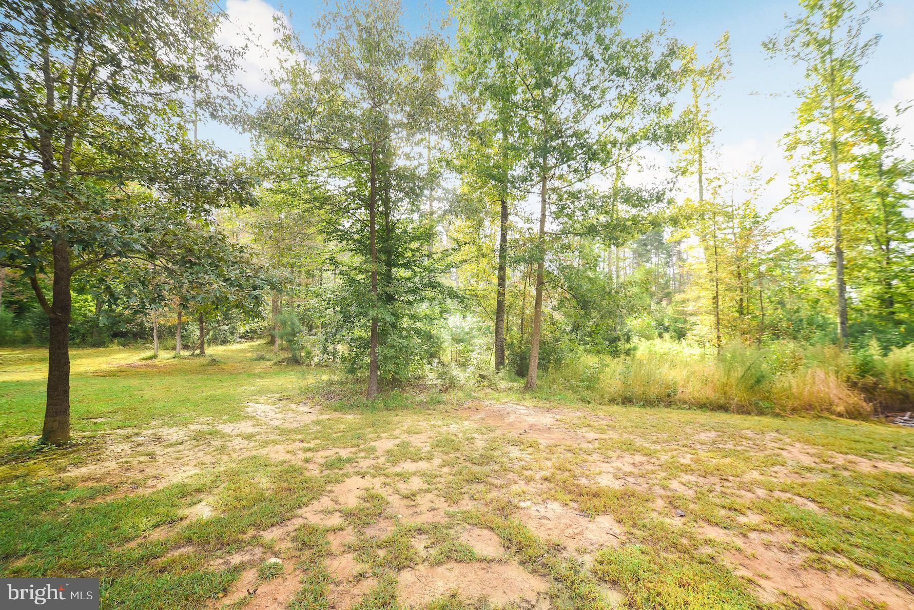 22395 HOOD LANE