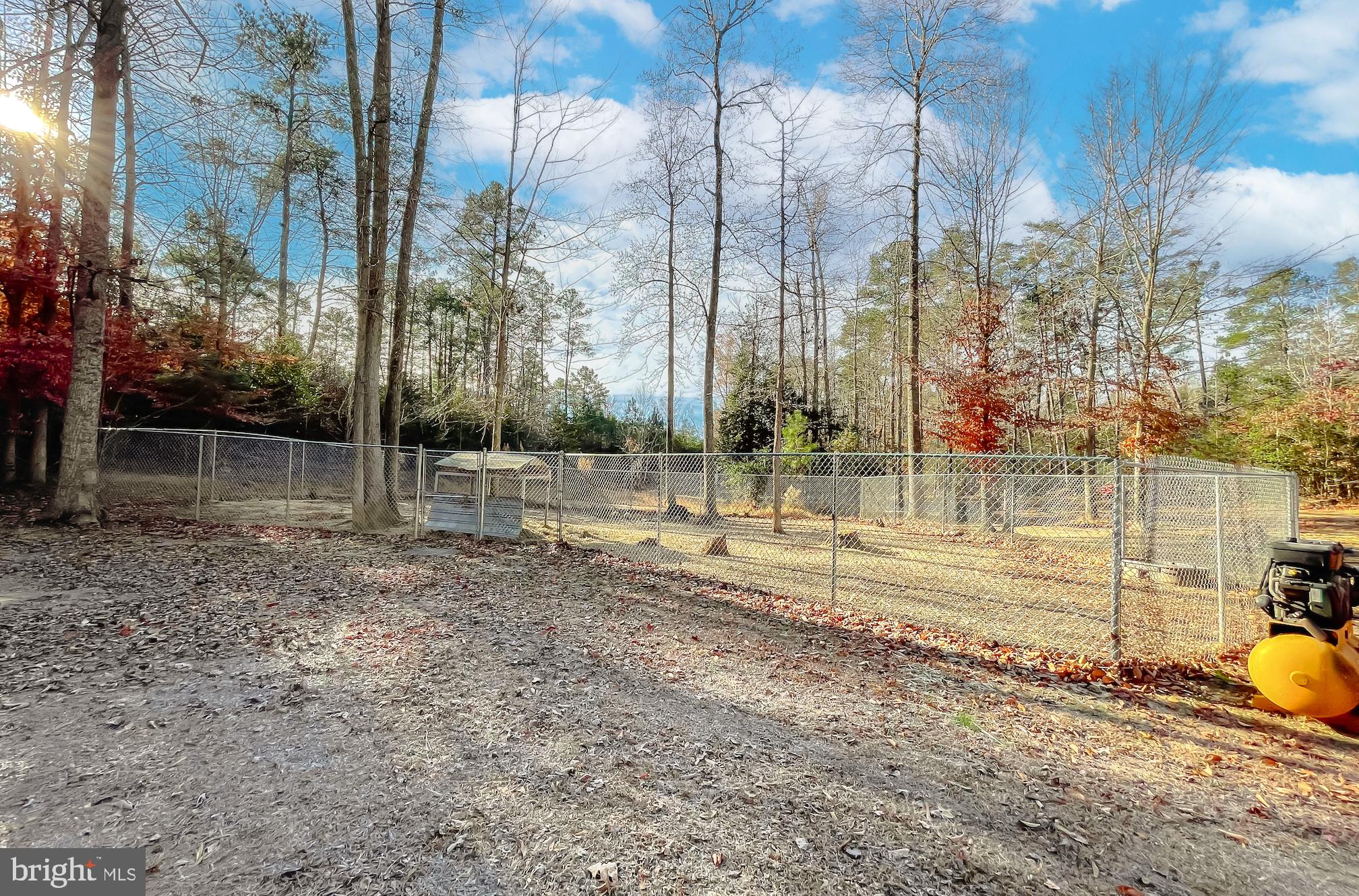 22395 HOOD LANE
