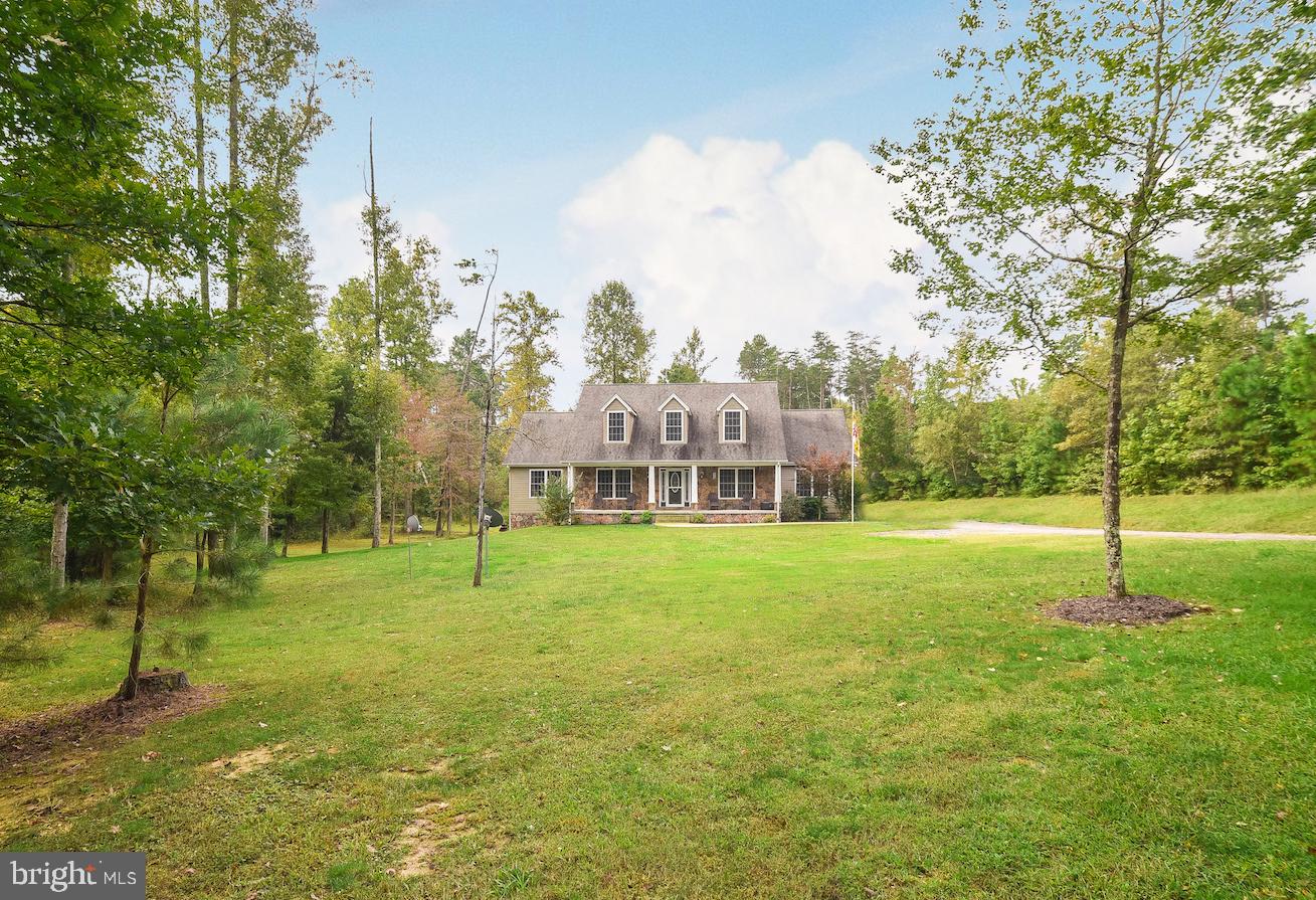 22395 HOOD LANE