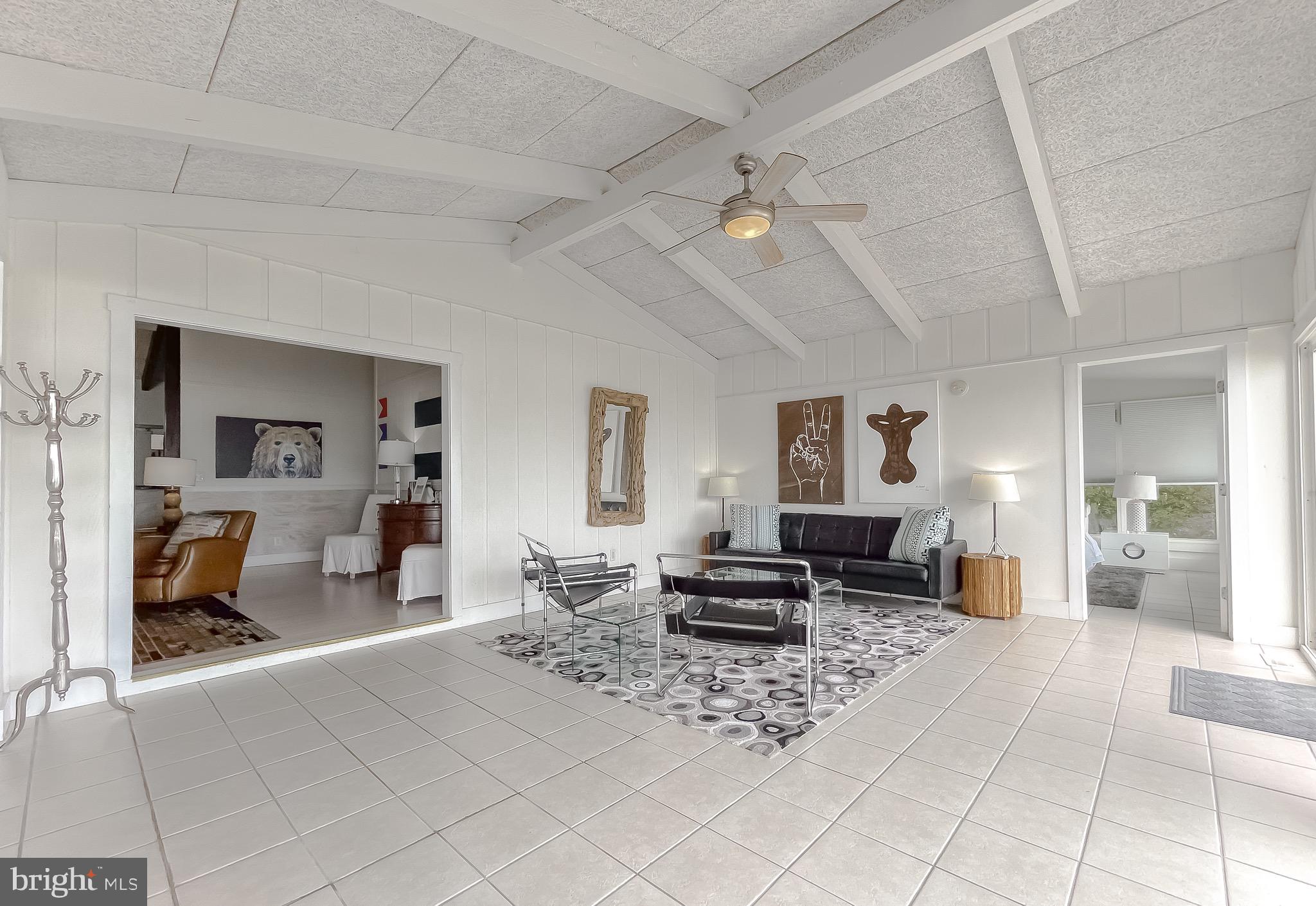 15246 LAKE DRIVE