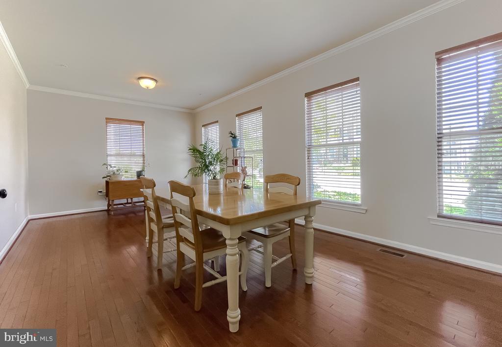 41326 MARGROVE CIRCLE