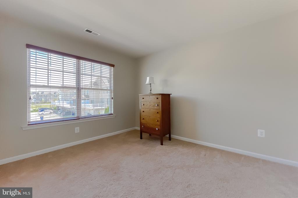 41326 MARGROVE CIRCLE