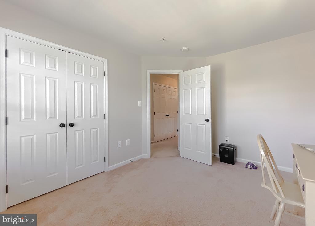41326 MARGROVE CIRCLE