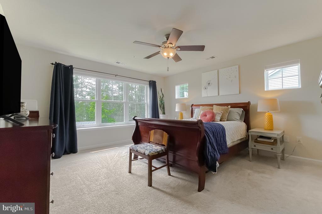 45214 WOODHAVEN DRIVE