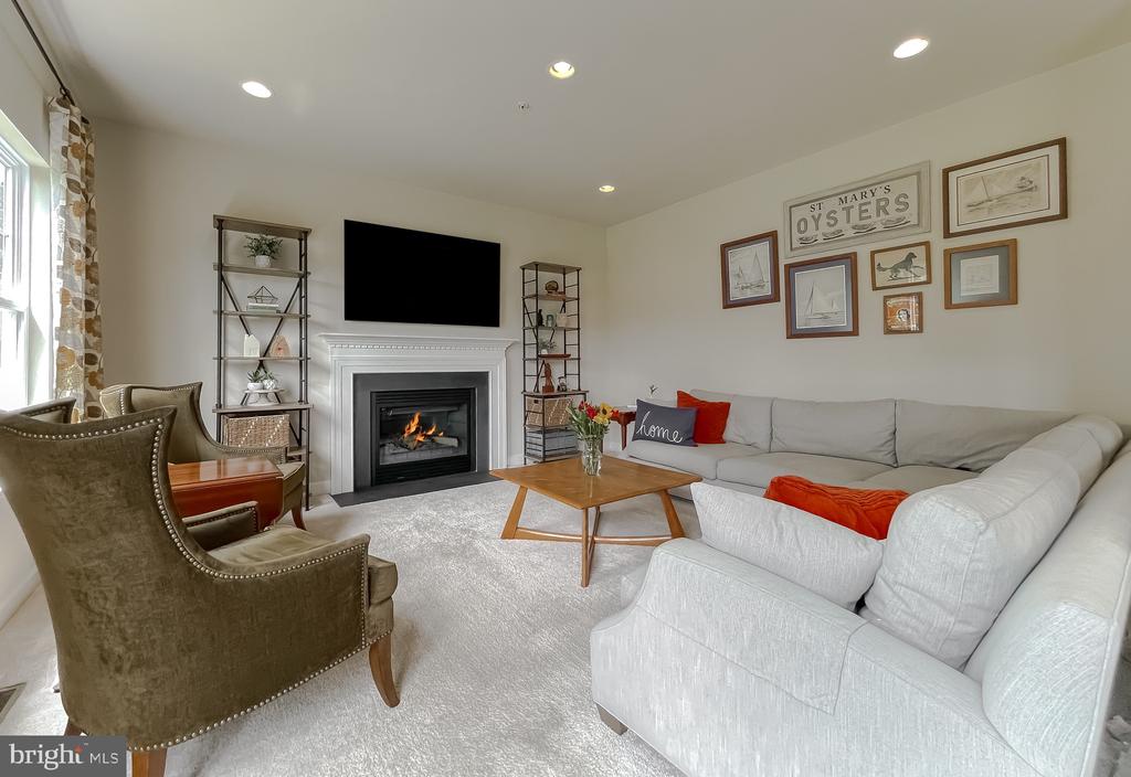45214 WOODHAVEN DRIVE
