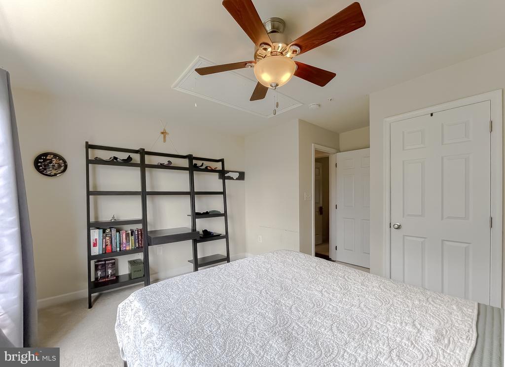 45214 WOODHAVEN DRIVE