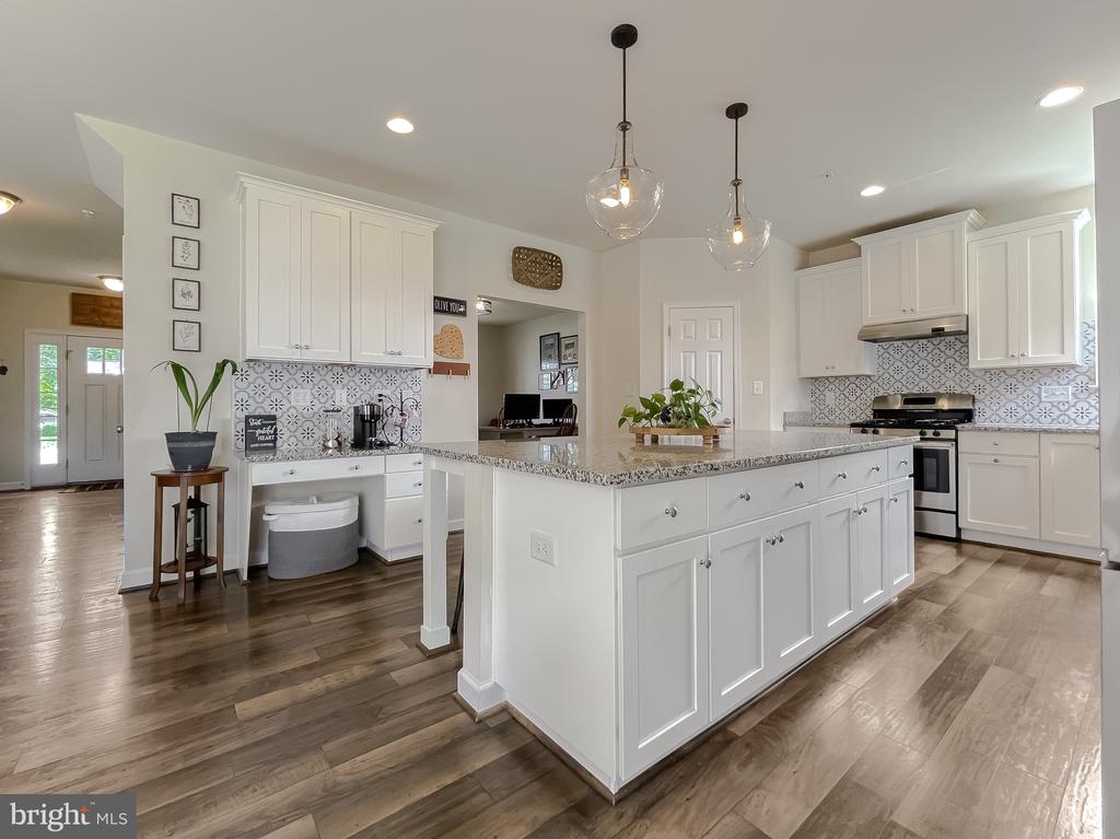 45214 WOODHAVEN DRIVE