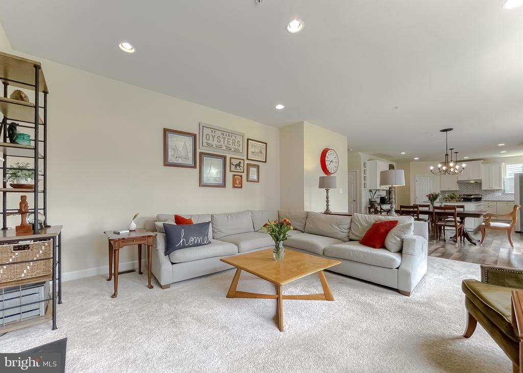 45214 WOODHAVEN DRIVE
