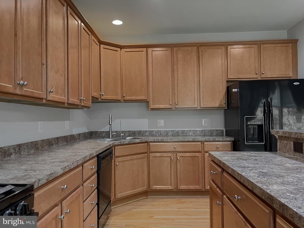 43661 EVENING PRIMROSE COURT 43661