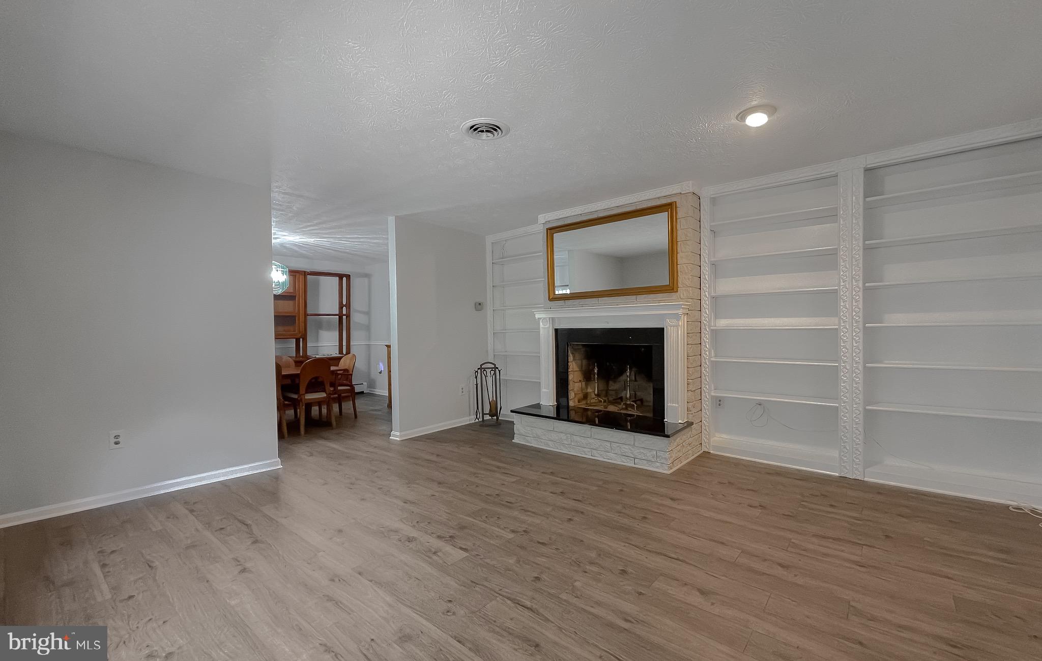 50365 PIZZANT LANE