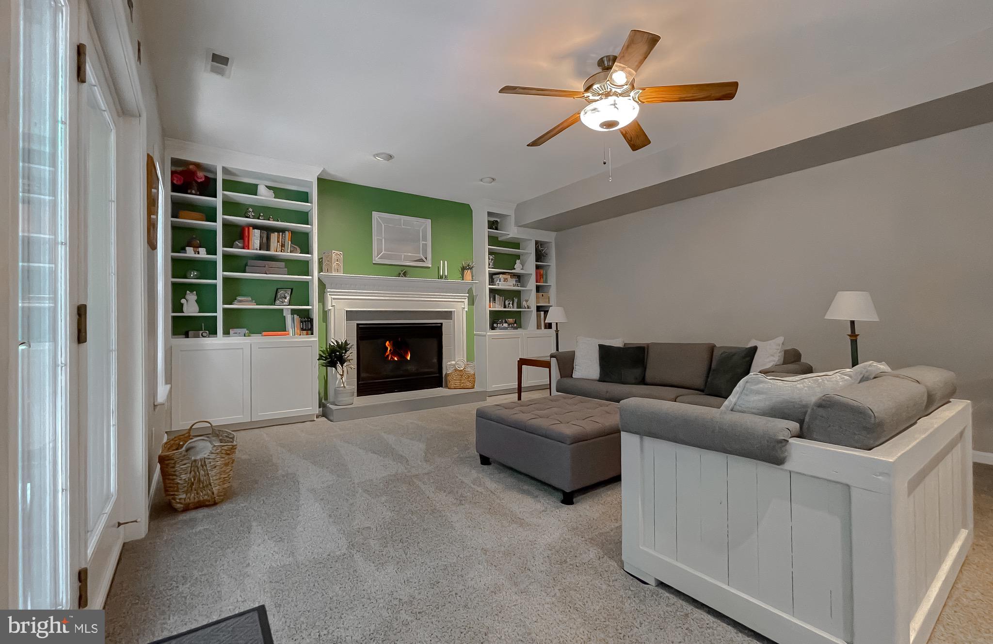 44021 SILVERWOOD LANE