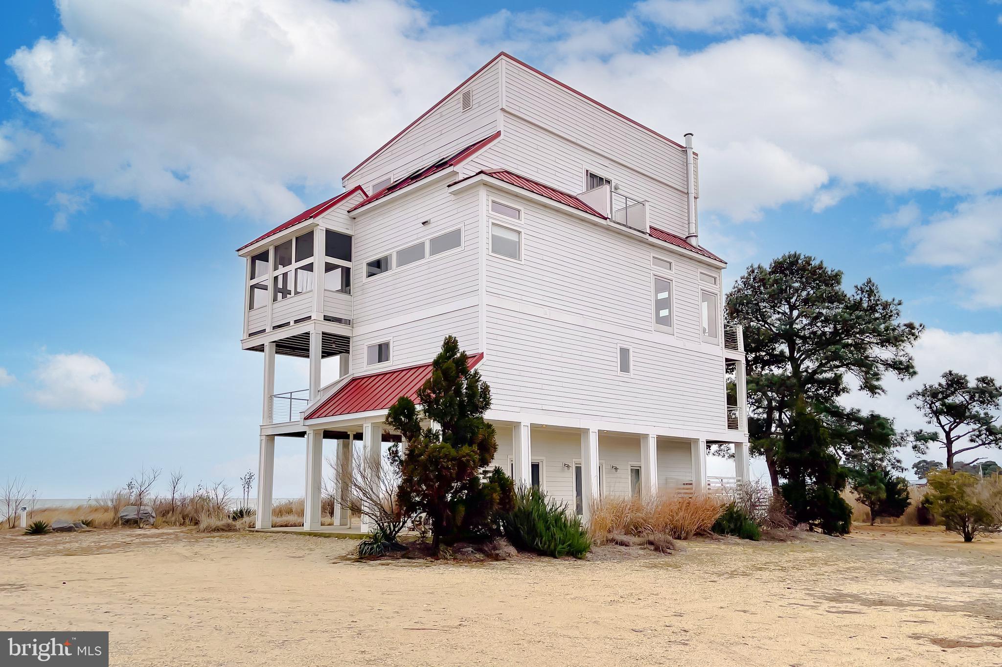 15188 LAKE DRIVE