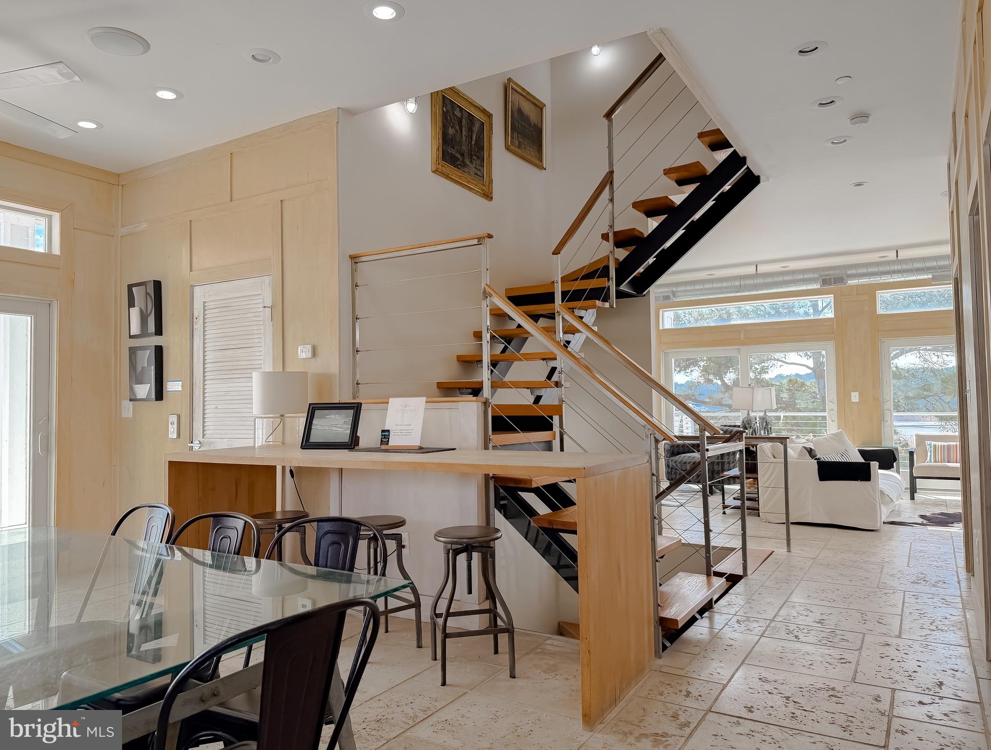 15188 LAKE DRIVE