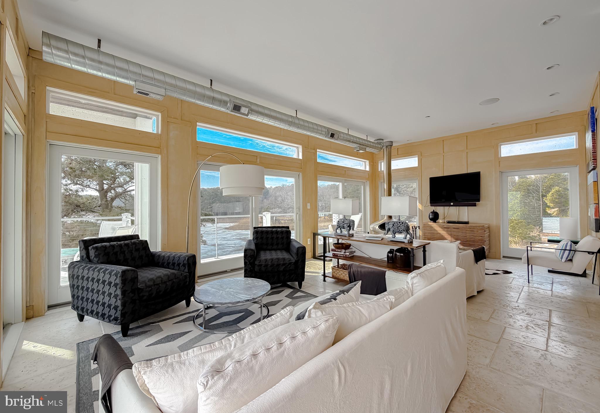 15188 LAKE DRIVE