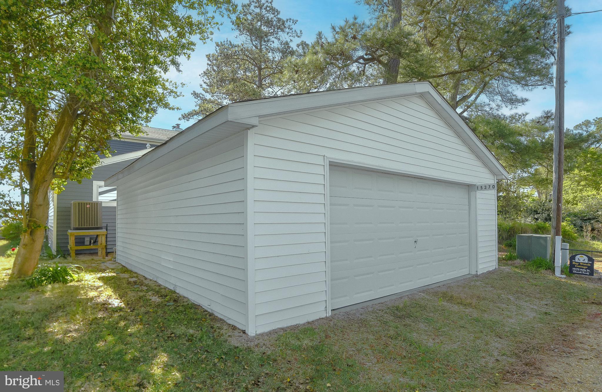 15370 HOLLY DRIVE