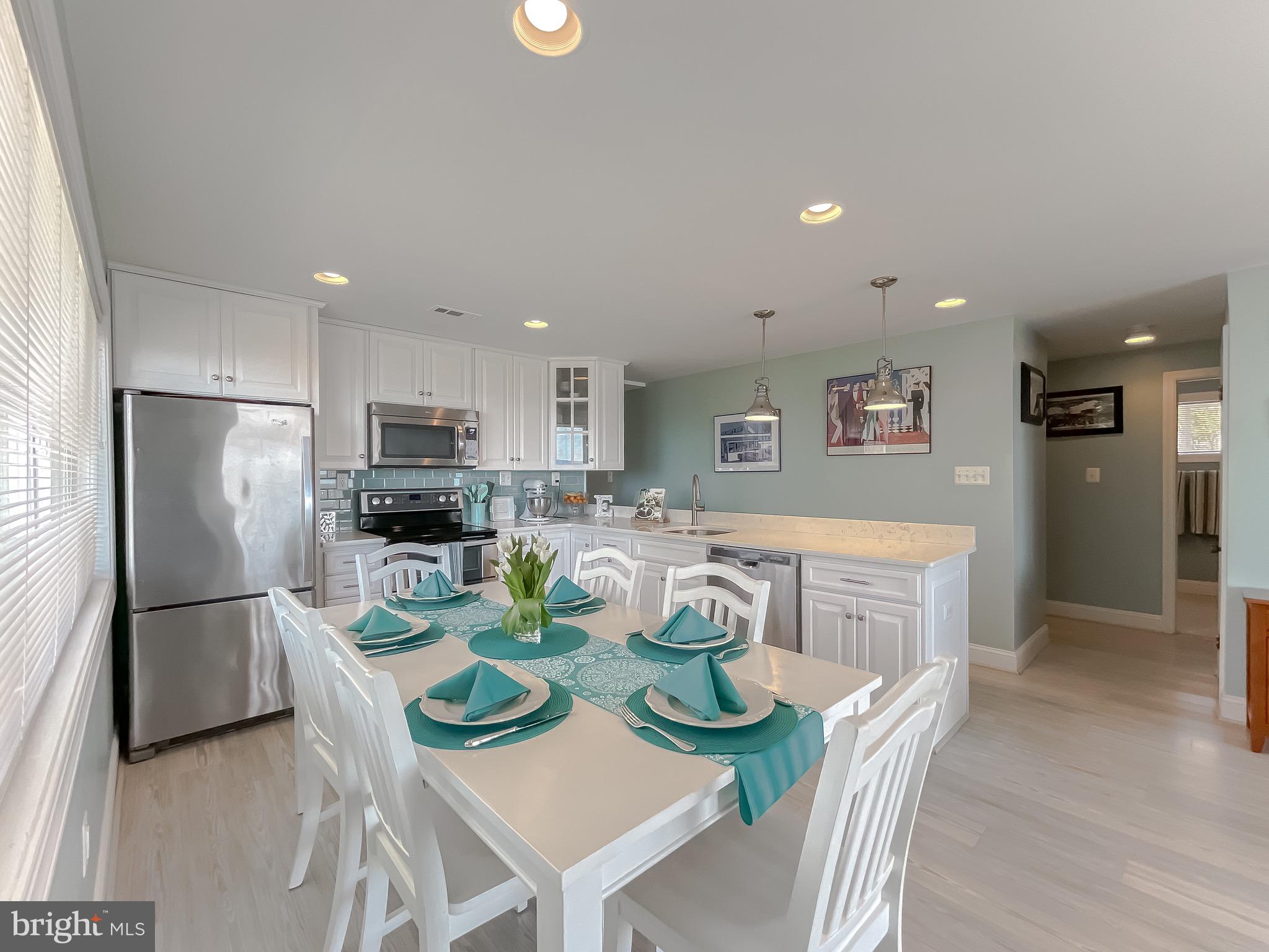 15370 HOLLY DRIVE