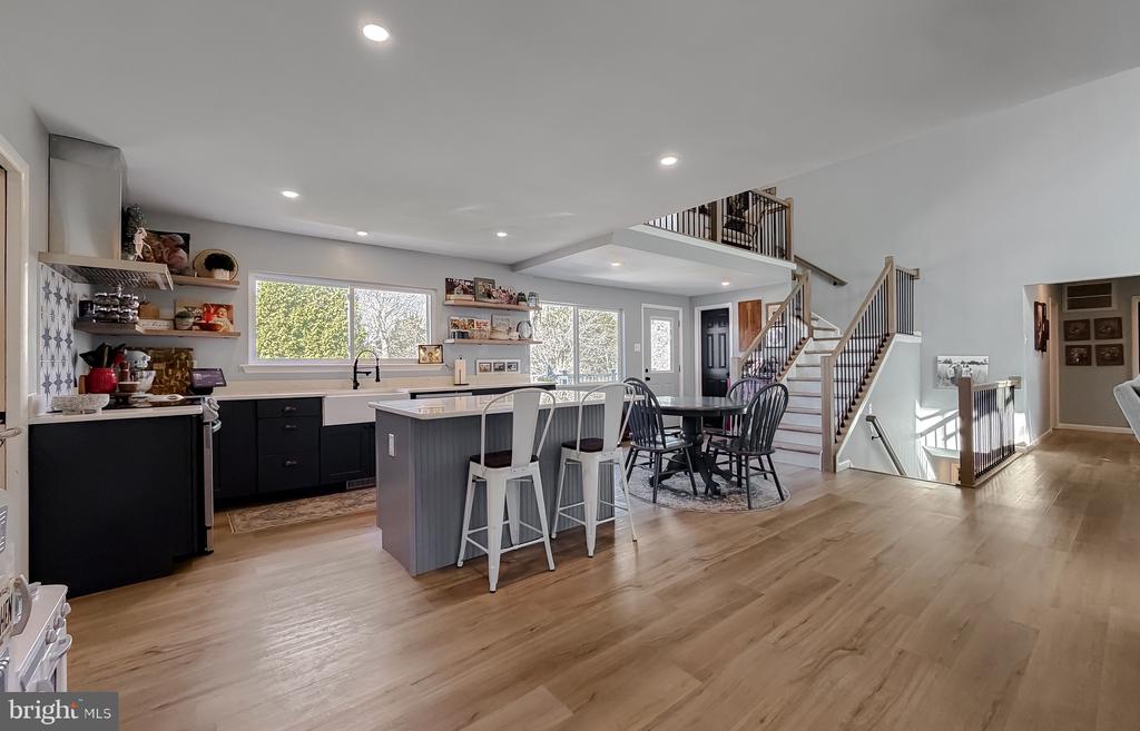 21767 POTOMAC VIEW DRIVE