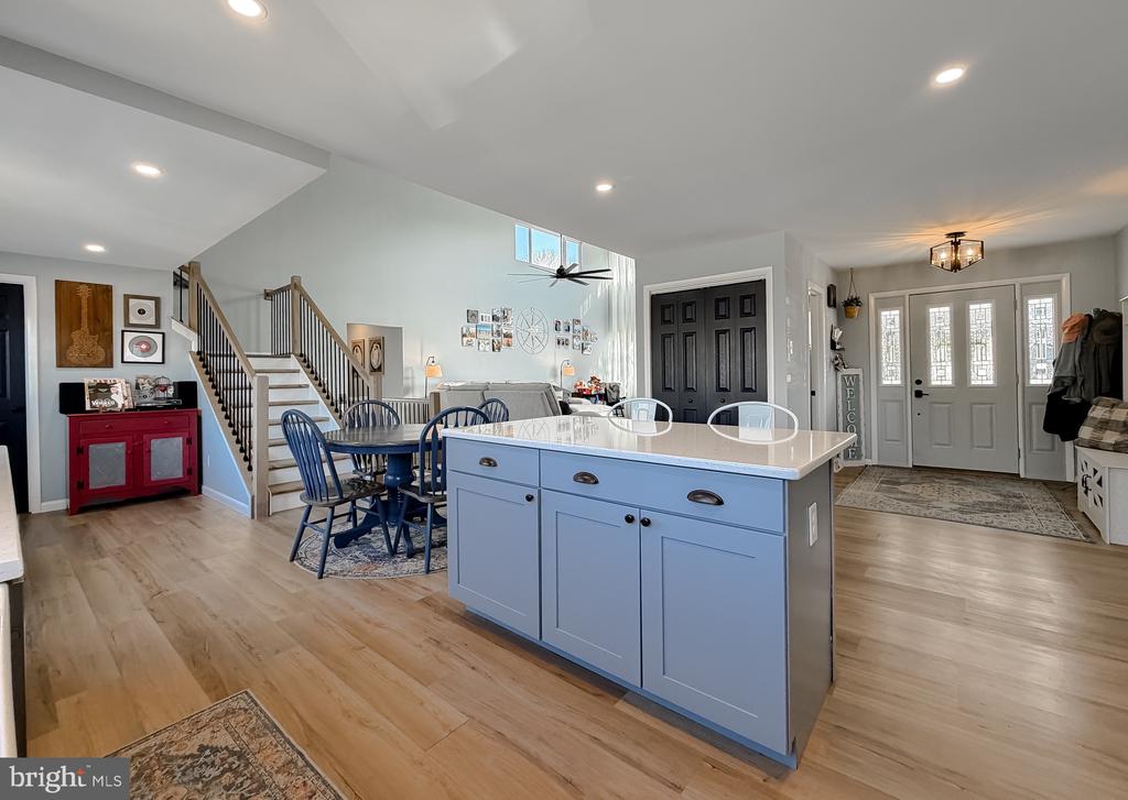 21767 POTOMAC VIEW DRIVE
