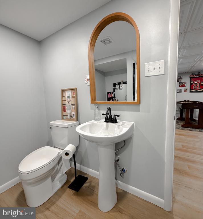 21767 POTOMAC VIEW DRIVE