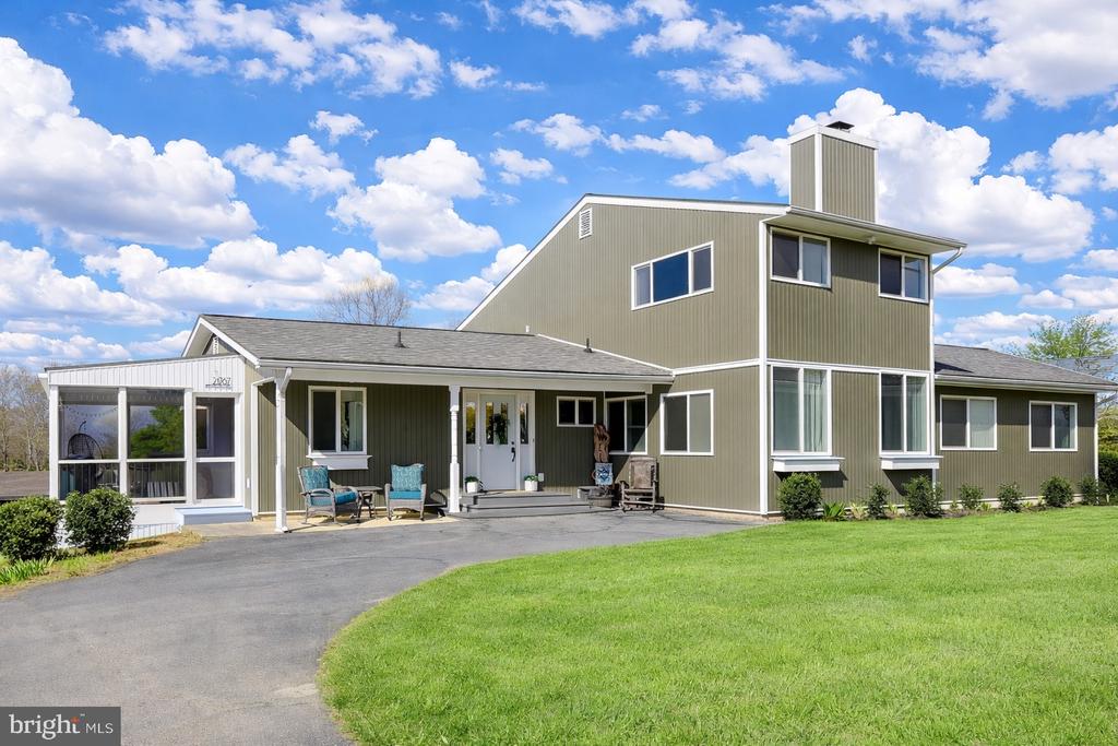 21767 POTOMAC VIEW DRIVE