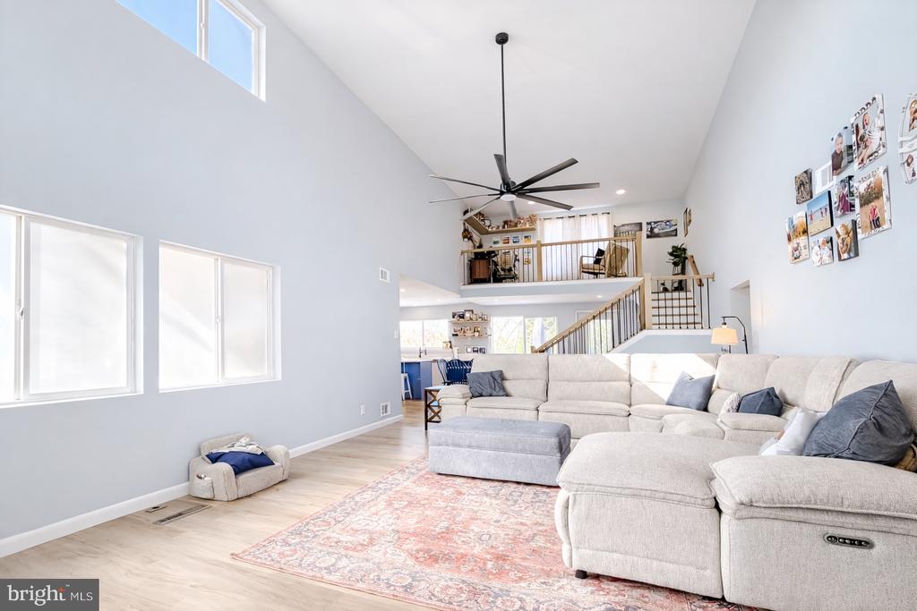21767 POTOMAC VIEW DRIVE