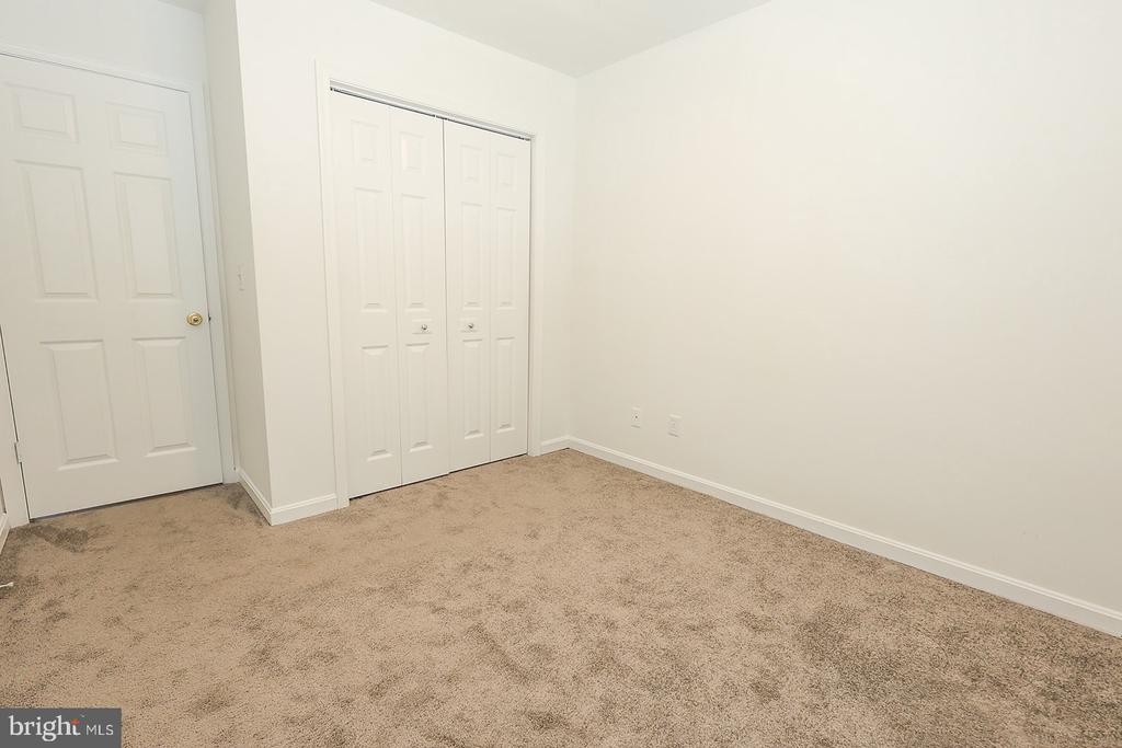 45820 WOLFTRAP WAY