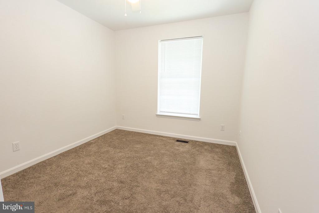 45820 WOLFTRAP WAY