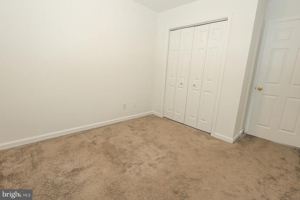 45820 WOLFTRAP WAY