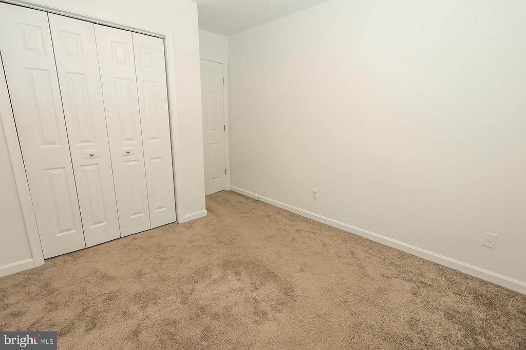 45820 WOLFTRAP WAY