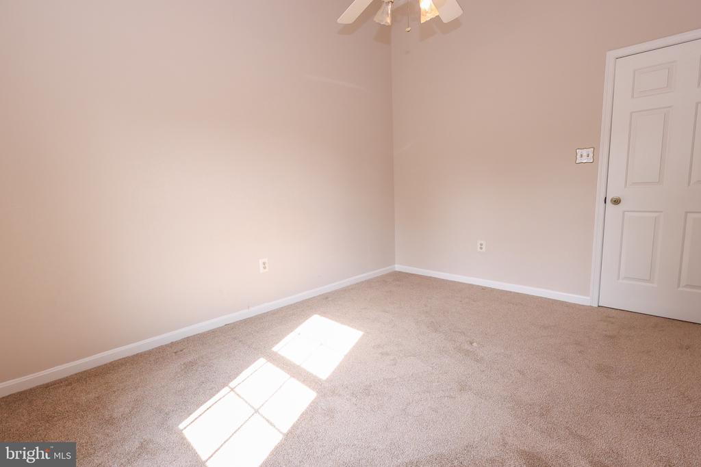 22079 SAINT JOSEPHS CIRCLE