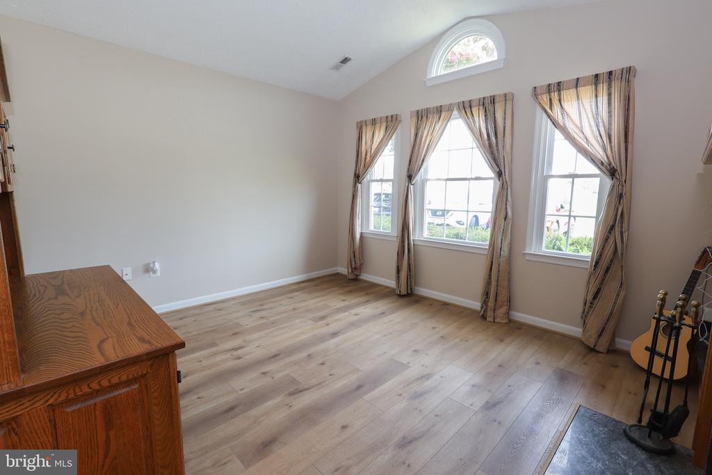 22079 SAINT JOSEPHS CIRCLE