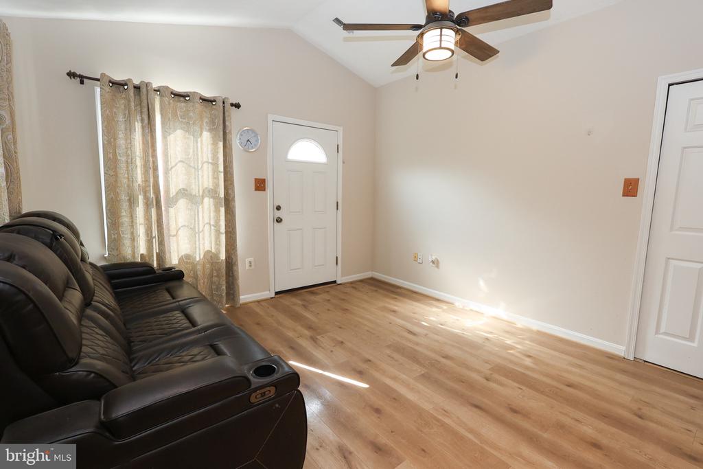 22079 SAINT JOSEPHS CIRCLE