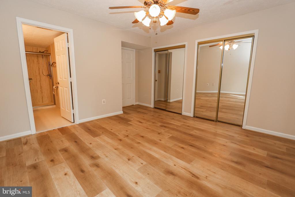 22079 SAINT JOSEPHS CIRCLE