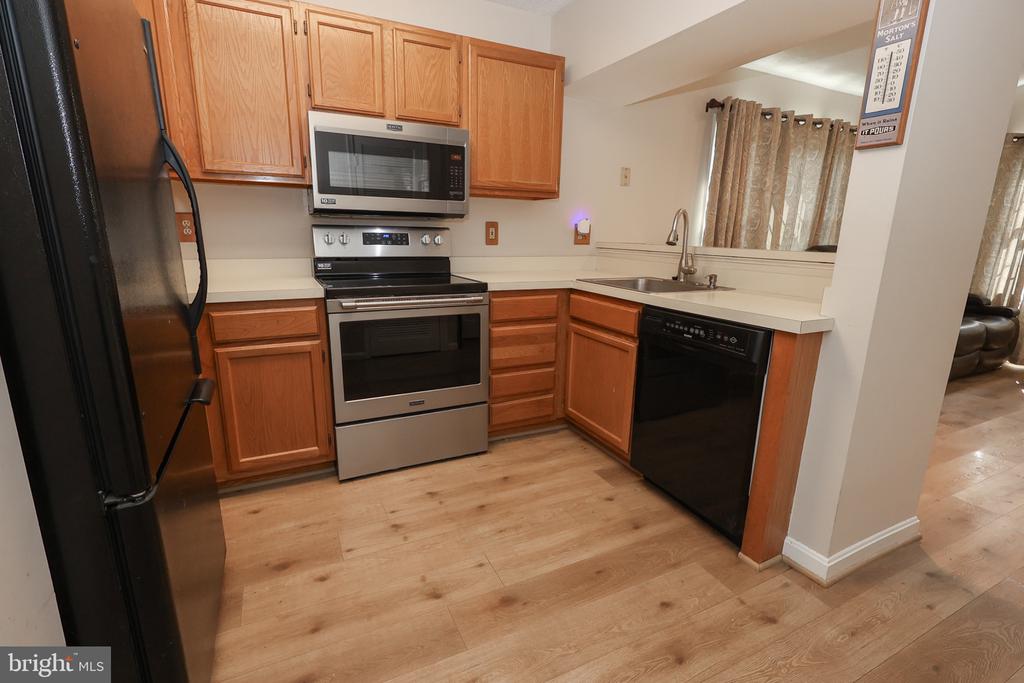 22079 SAINT JOSEPHS CIRCLE