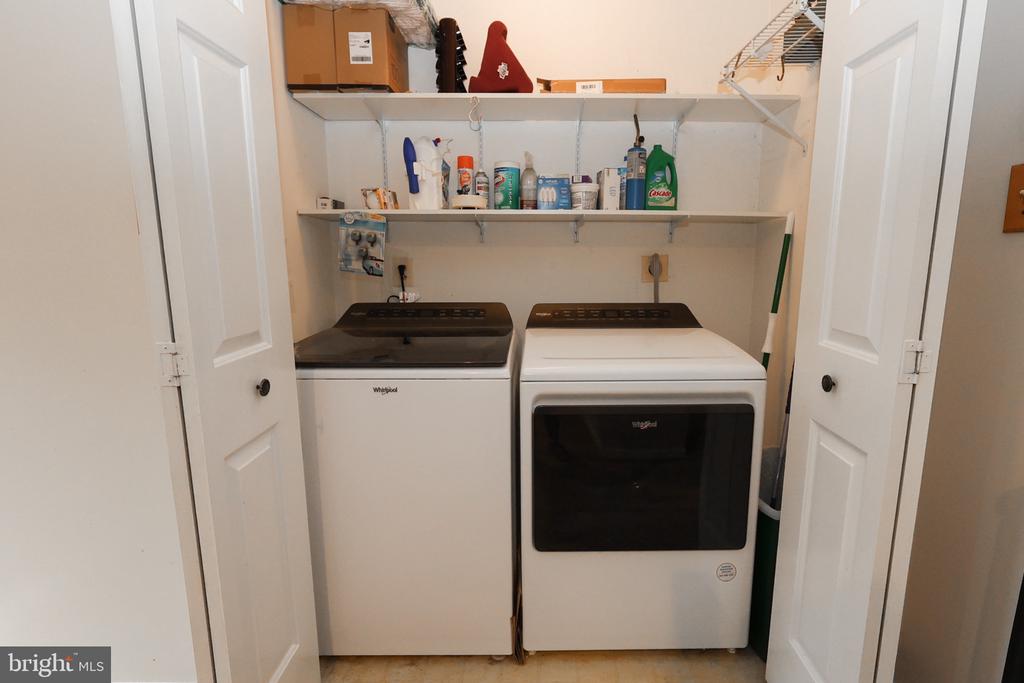 22079 SAINT JOSEPHS CIRCLE
