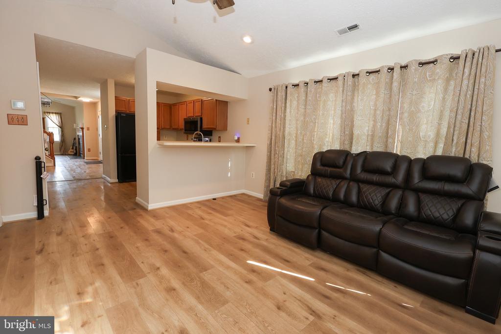 22079 SAINT JOSEPHS CIRCLE