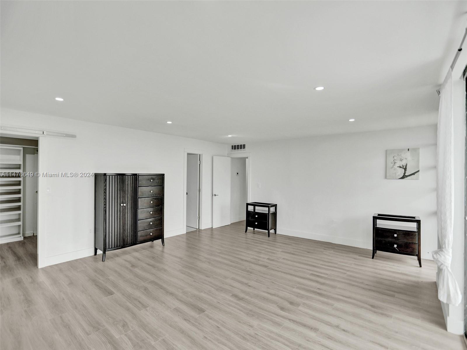 2500 NE 135th St Unit: PC-10