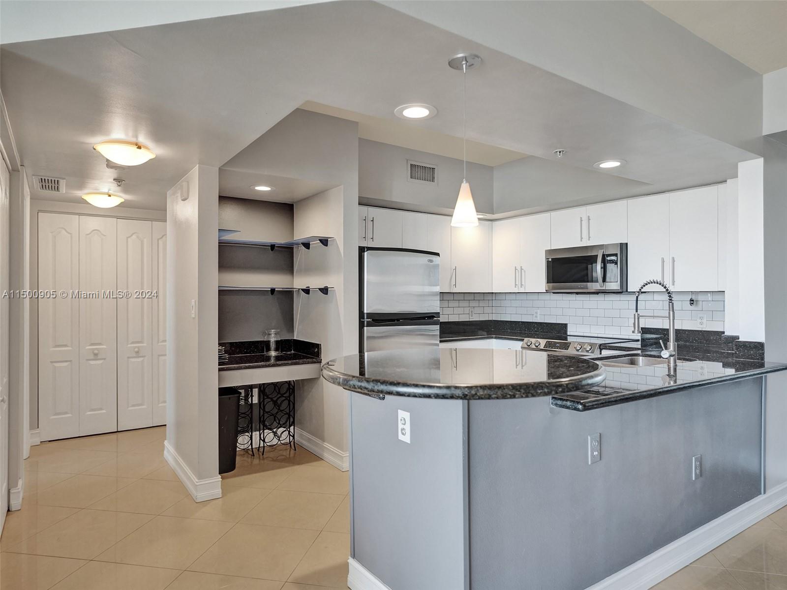 110 N Federal Hwy Unit: 1410