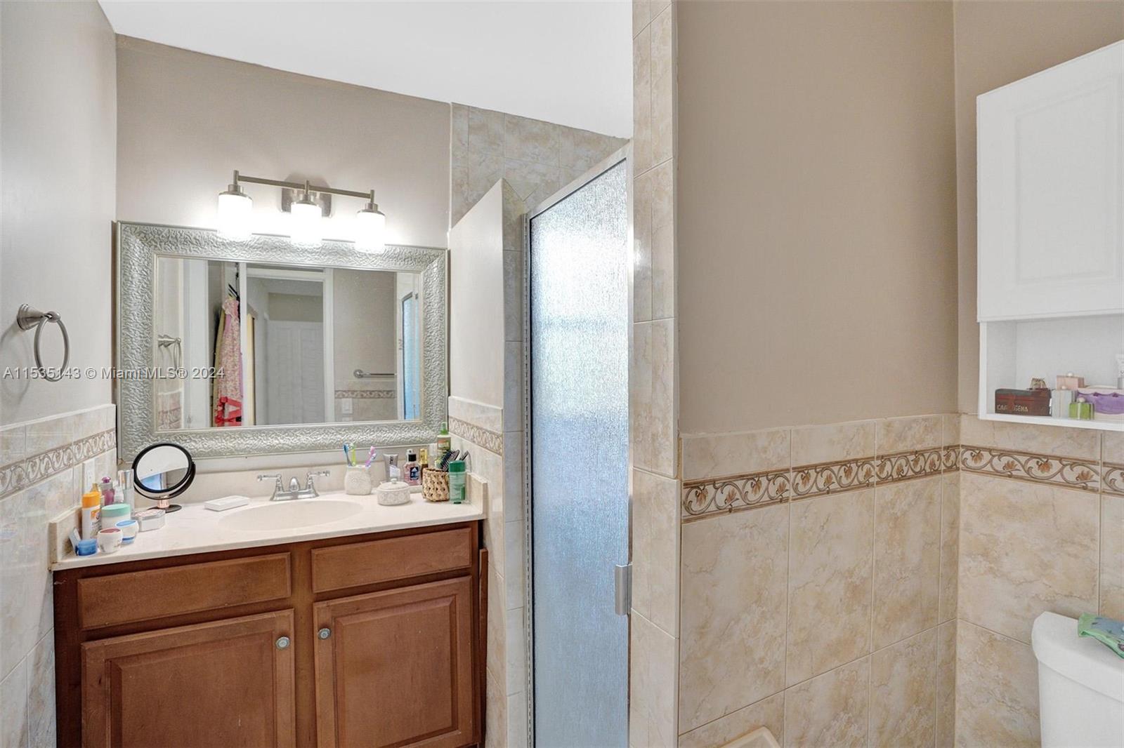 11431 NW 39th St