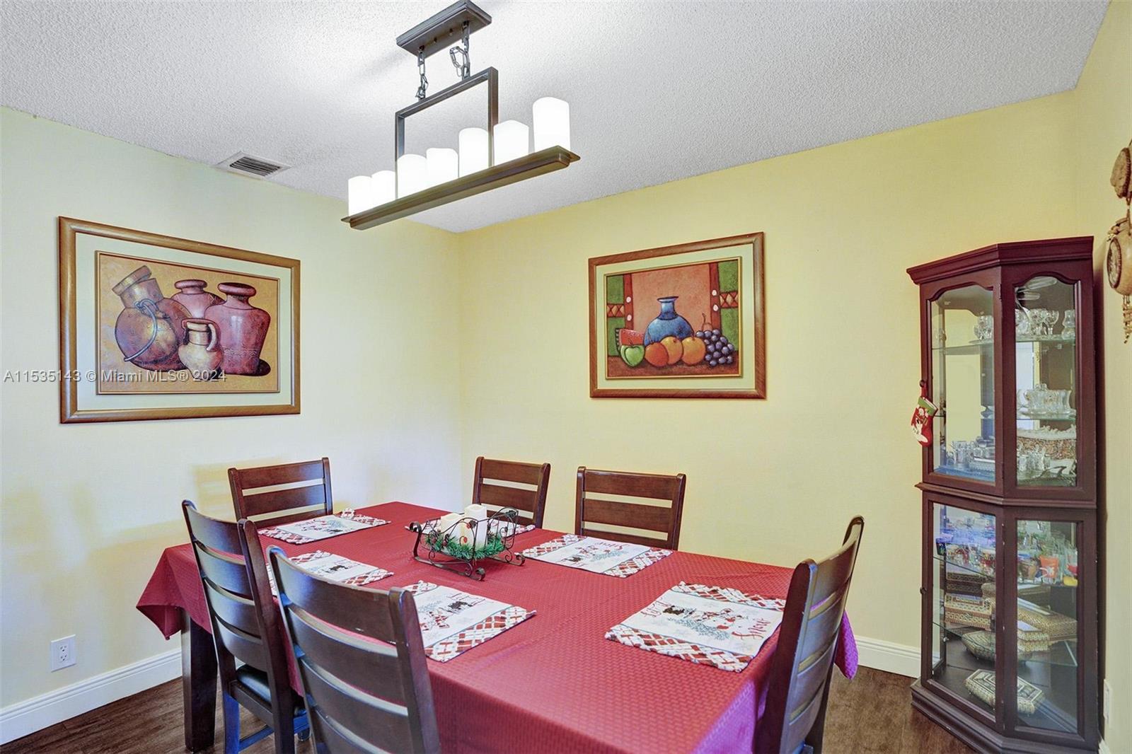 11431 NW 39th St