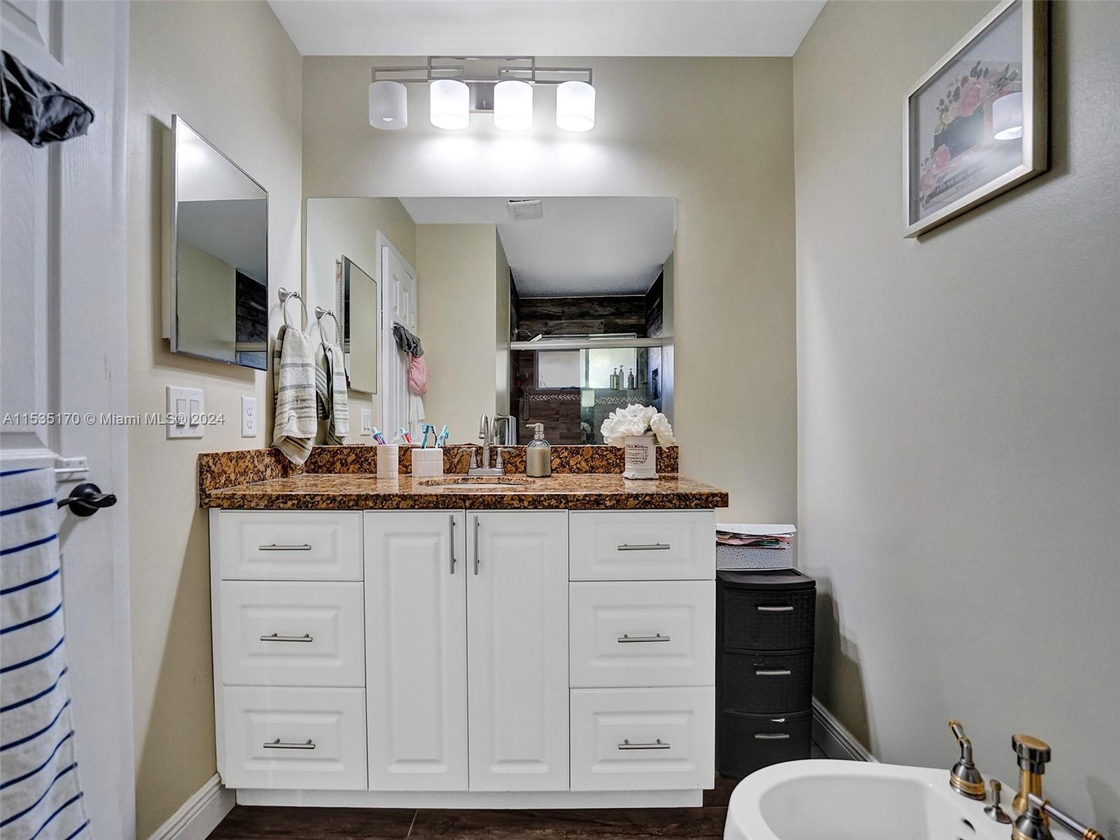 336 Patio Village Ter