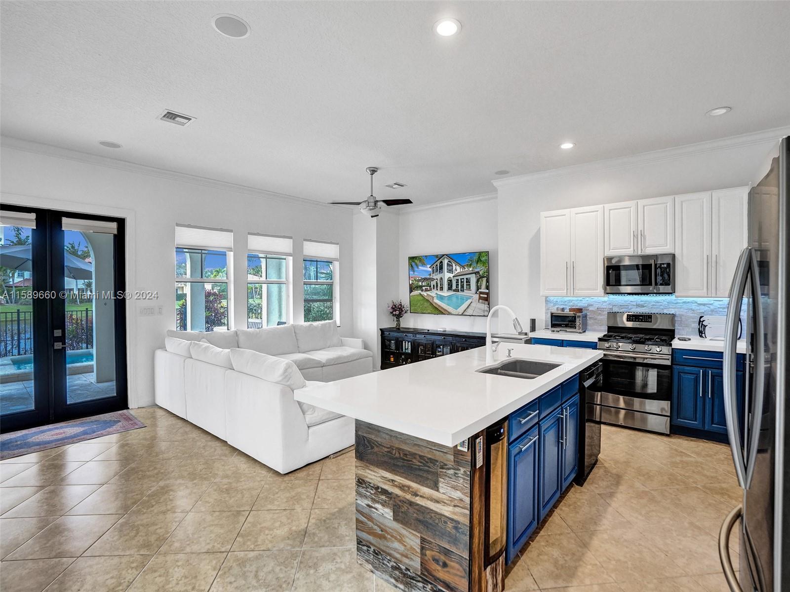 715 Bocce Ct