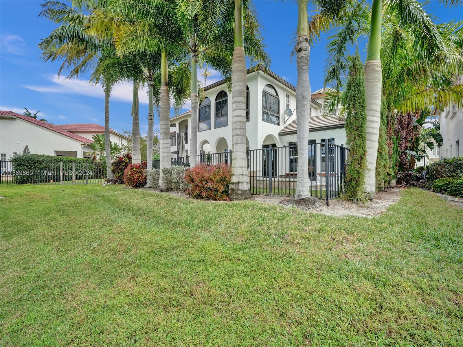 715 Bocce Ct