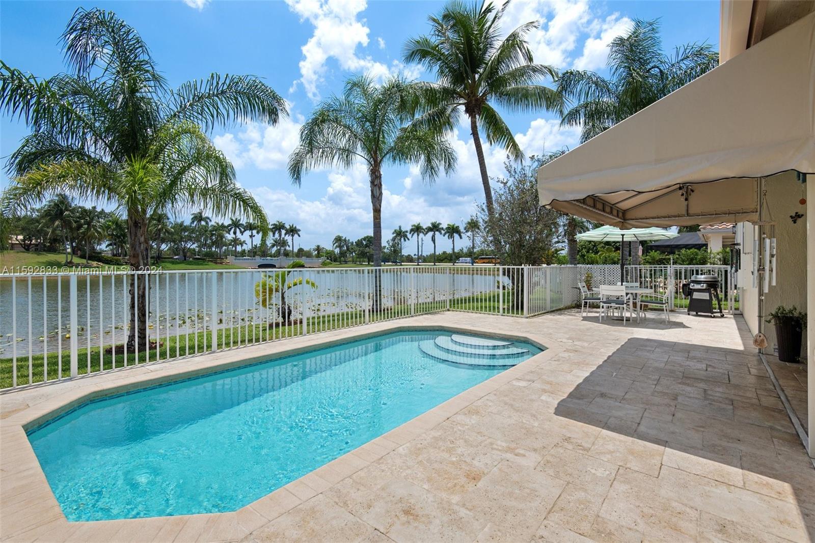 17080 NW 15th St