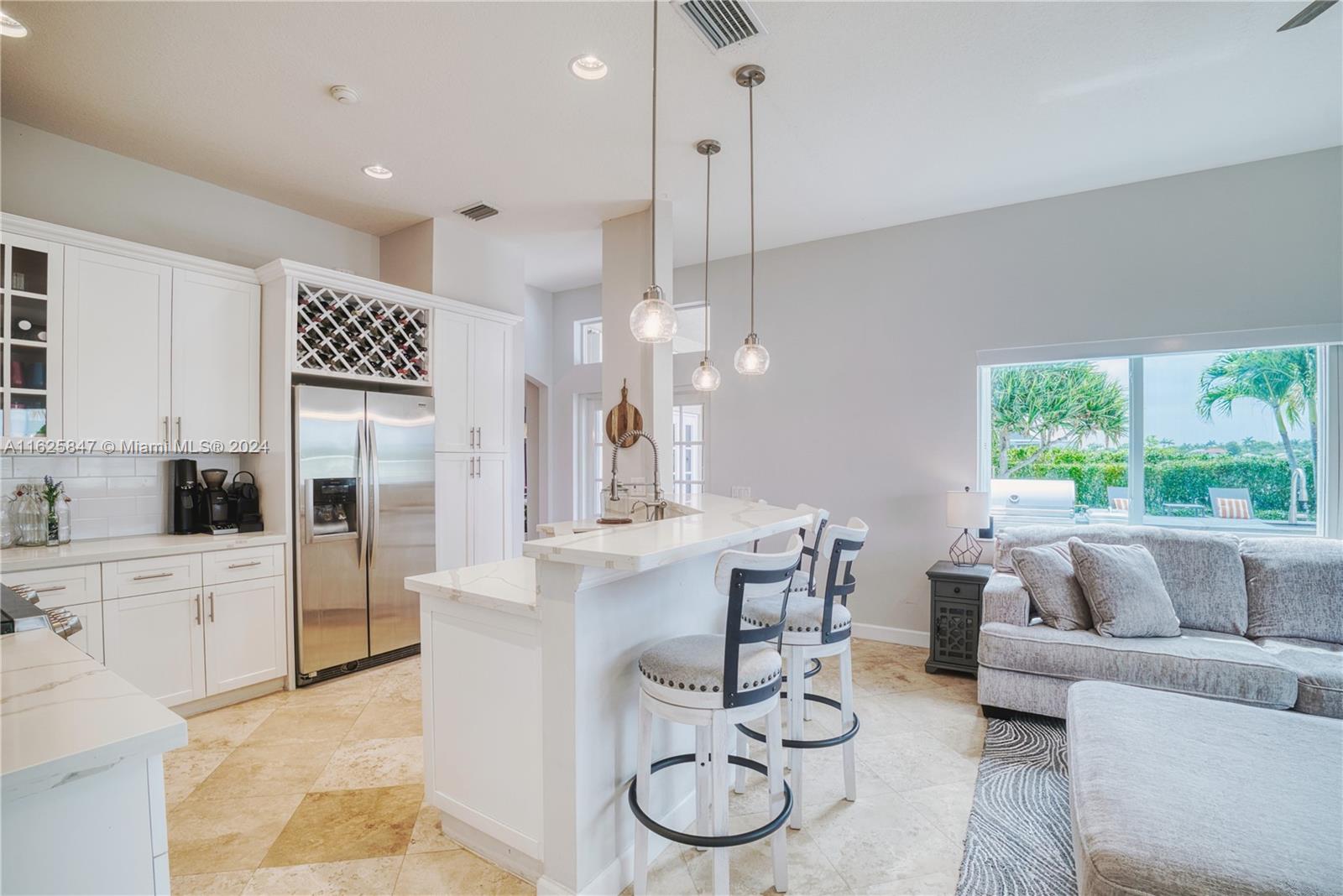 1303 Windsor Ln
