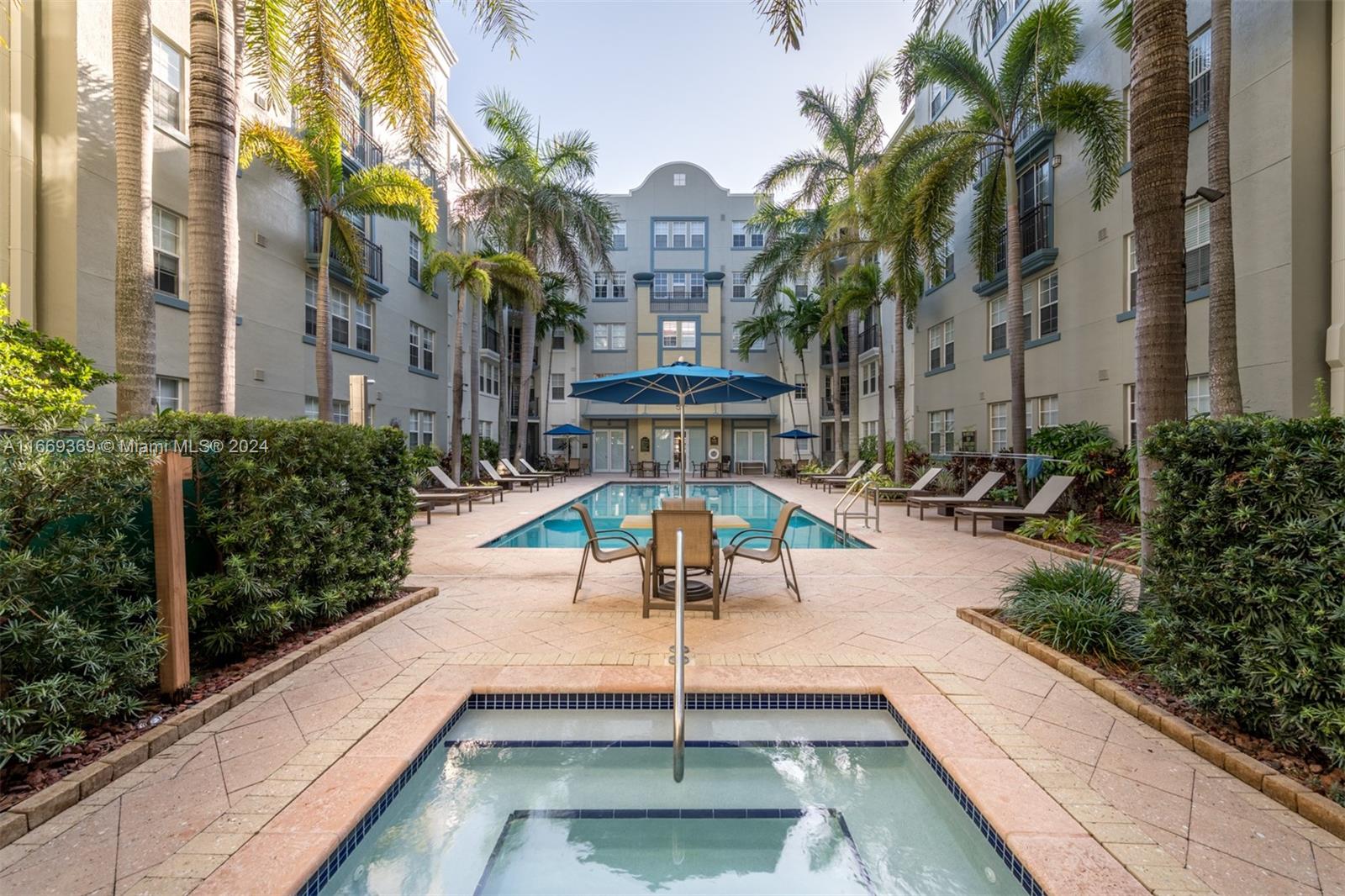 533 NE 3rd Ave # 306
