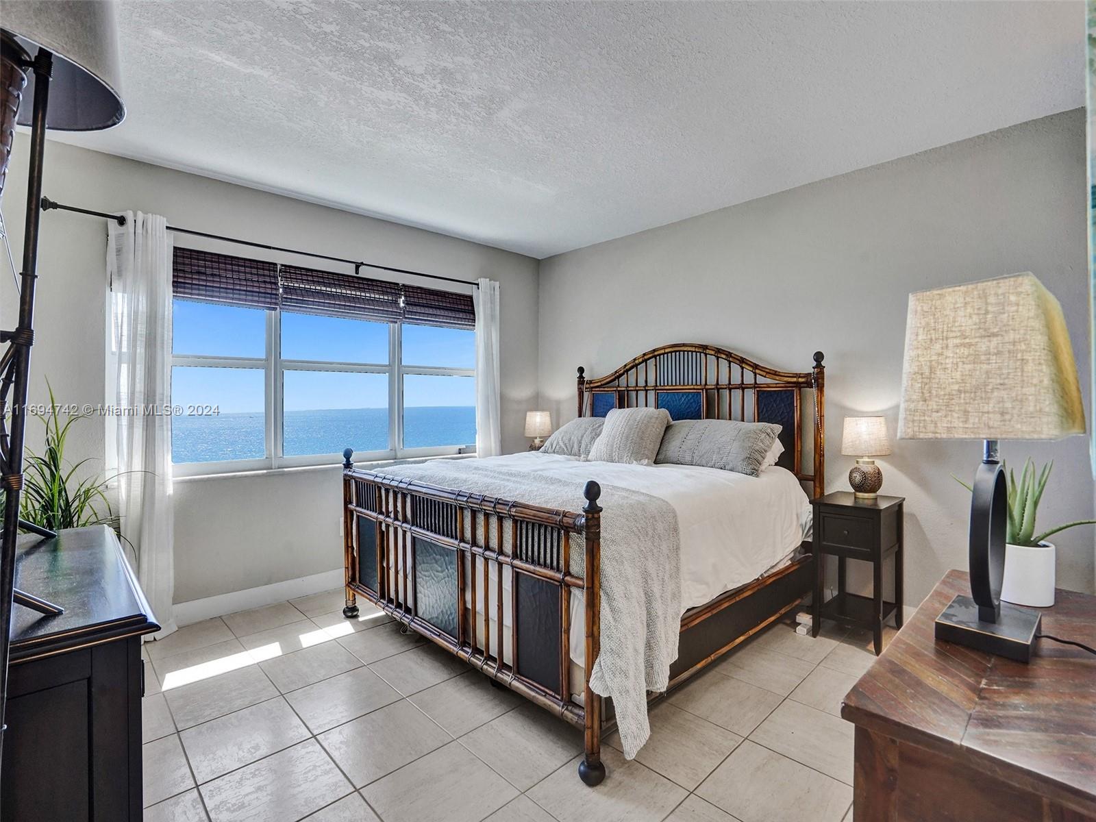 1610 N Ocean Blvd Unit: PH2